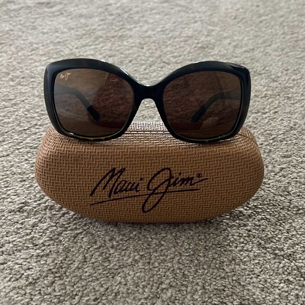 Maui Jim’s sunglasses